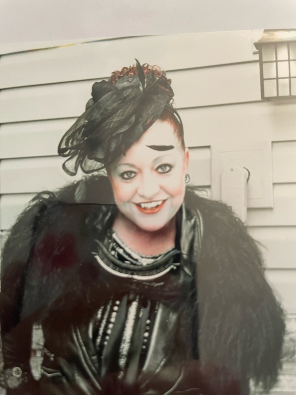 Black Fascinator - Picture 3 of 3